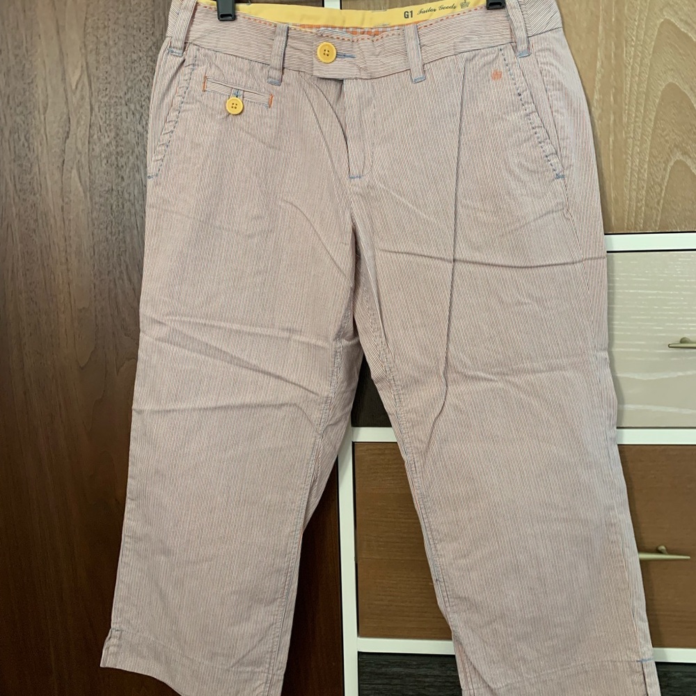 Crop Pants in sz 6